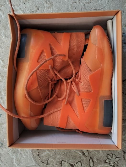 Продаётся баскетбольные кроссовки найк