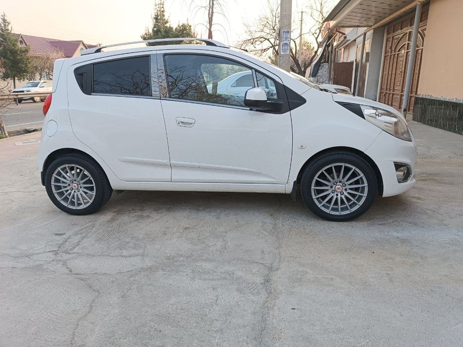 Vossen Diska Sotiladi 205 50 R16 Holati yaxshi