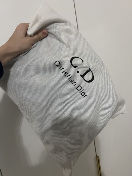 Продам сумку dior
