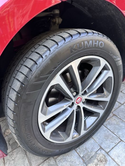 Jaguar F-Pace 20d R-Sport Super dotat