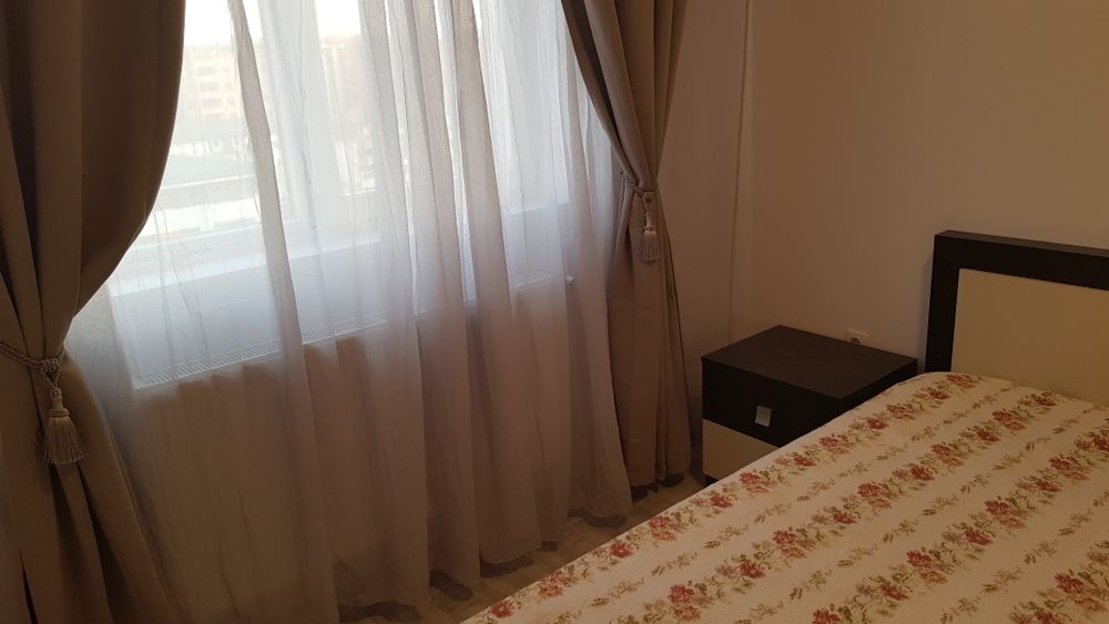 Închiriez apartament 2 camere tip studiou