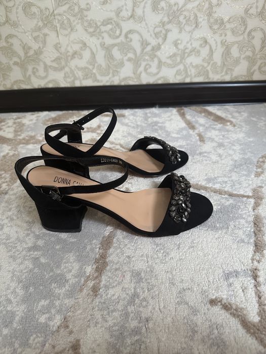 Босоножки черные женский туфли