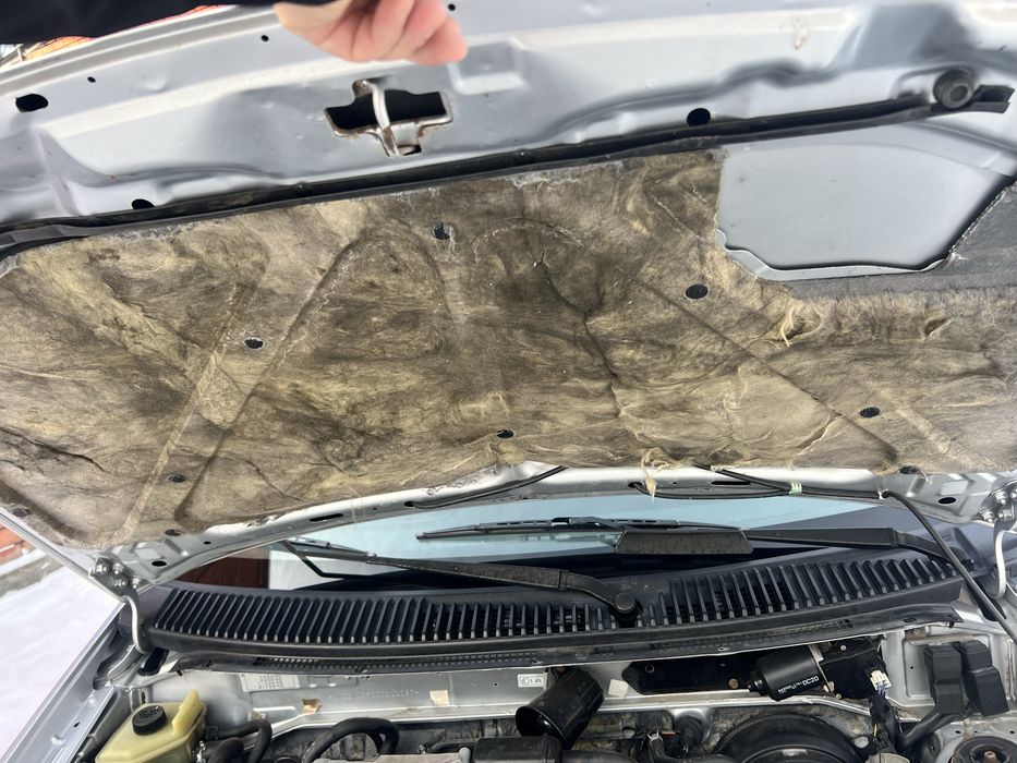 Продам мазда демио.