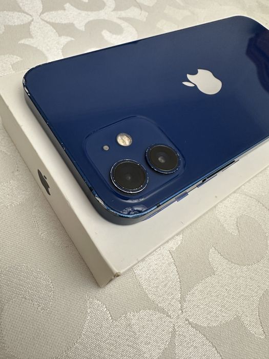 Синий Iphone 12, 64gb