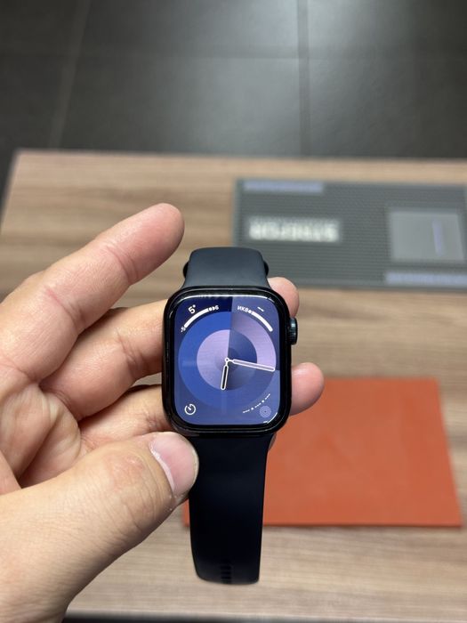 Apple wathc 8 / 41mm / без ремонта