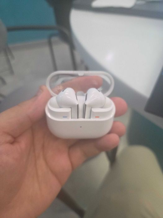 Наушники беспроводные Samsung Galaxy Buds3, белый