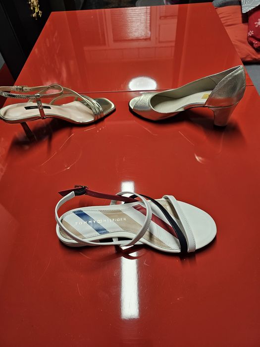 Vand pantofi piele, sandale ocazie si sandale Tommy Hilfiger originale