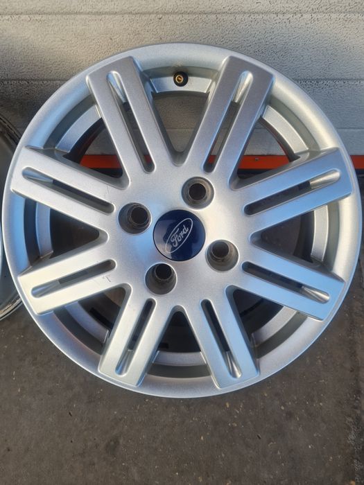 Оригинални джанти за ФОРД FORD R15 4x108 ET52.5 6J