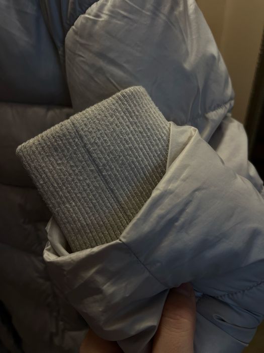 Vând geaca lunga C&A marimea S-M