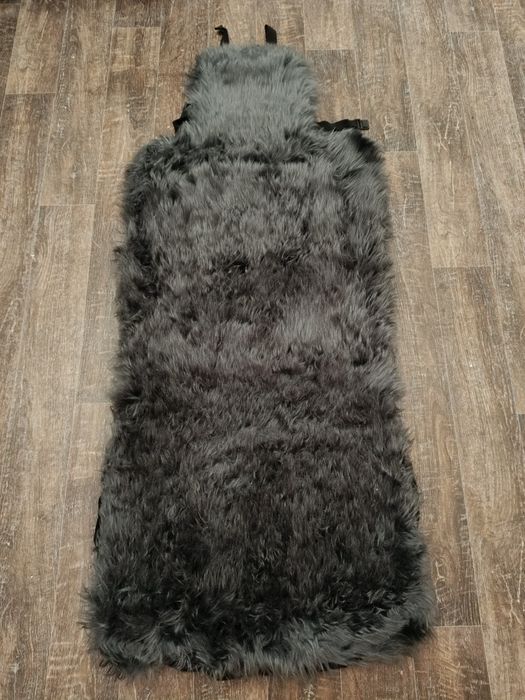 Меховые авточехлы.