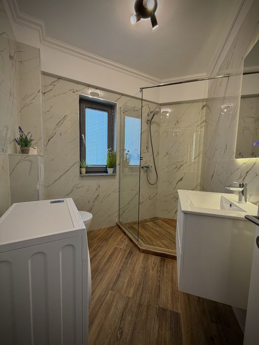 Apartament 2 camere zona 1 mai