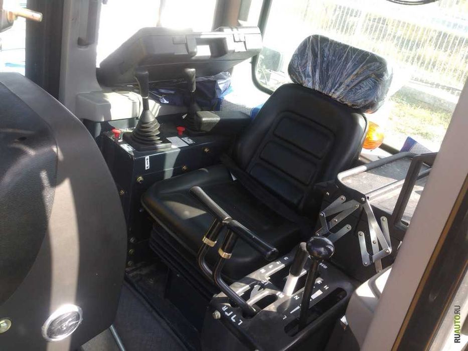 SHANTUI SD16 Бульдозер