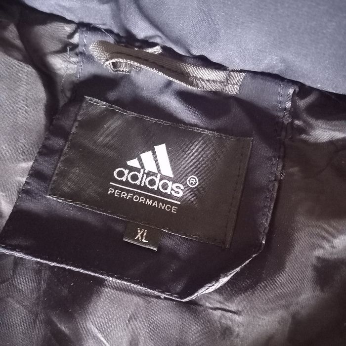 Продам куртку зима.