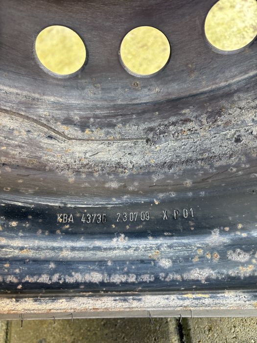 Vand 4 roti cu anvelope de vara+4 anvelope de iarna 165/70/14