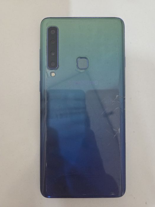 Срочно samsung a9 2018
