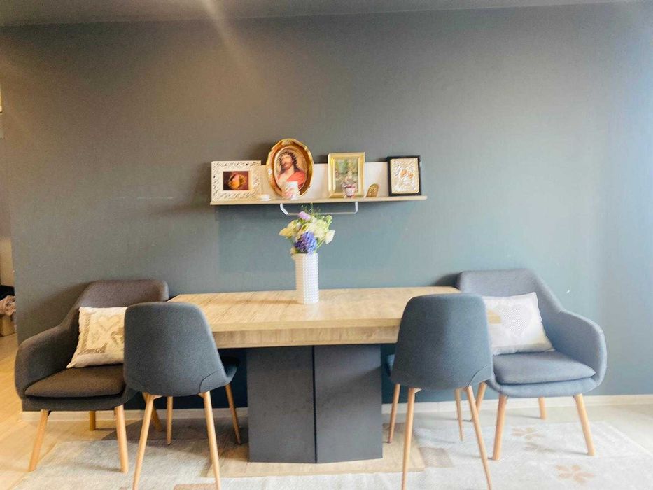 Set masa și scaune living