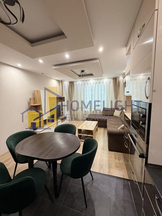 Двустаен апартамент в Дружба 2