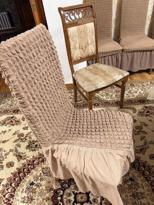 Стулья для гостей