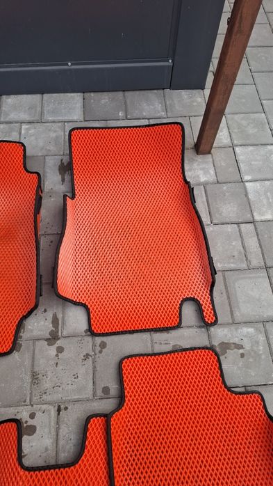 Продам эва полики  Nissan Tiida