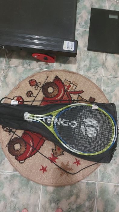Vand Rachete de tenis