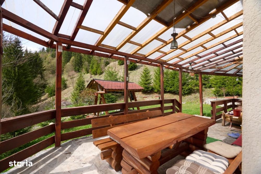Casa Dambovicioara - CASA de vacanta sau PENSIUNE profitabila