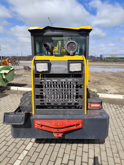 Погрузчик 930 новый без пробег 2026