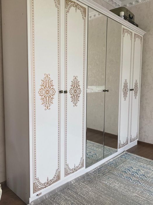 Афина спальный гарнитур