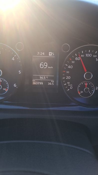 Volkswagen Passat b6 R-Line 1.y TDI 105 CP
