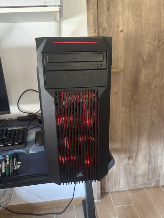 Pc intel i7 6700k , 16 gb ram ddr4