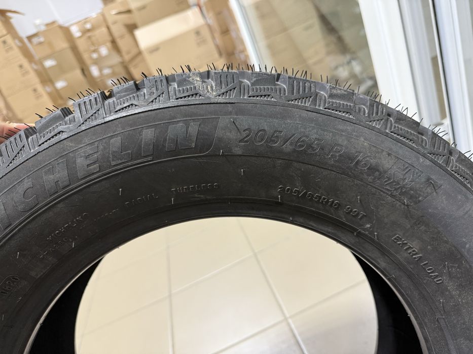 Продам зимнюю резину Michelin
