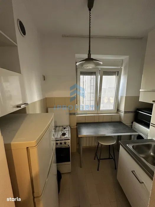 Garsoniera Ultracentrala cu centrala proprie