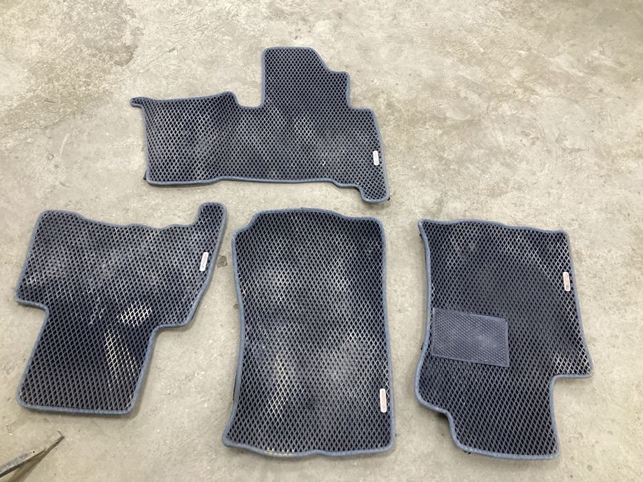 Полики на прадо 200