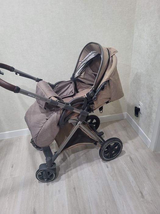 Коляска   Teknum