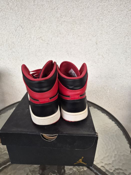 Nike Air Jordan 1 mid