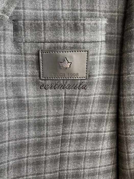 Продам пиджаки для мальчиков