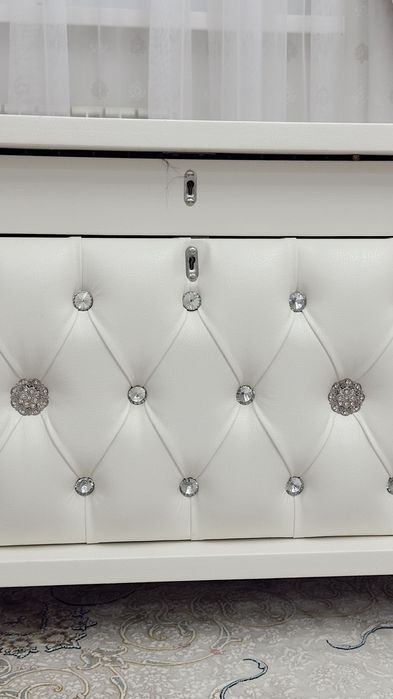 Сундук в отличном состоянии.