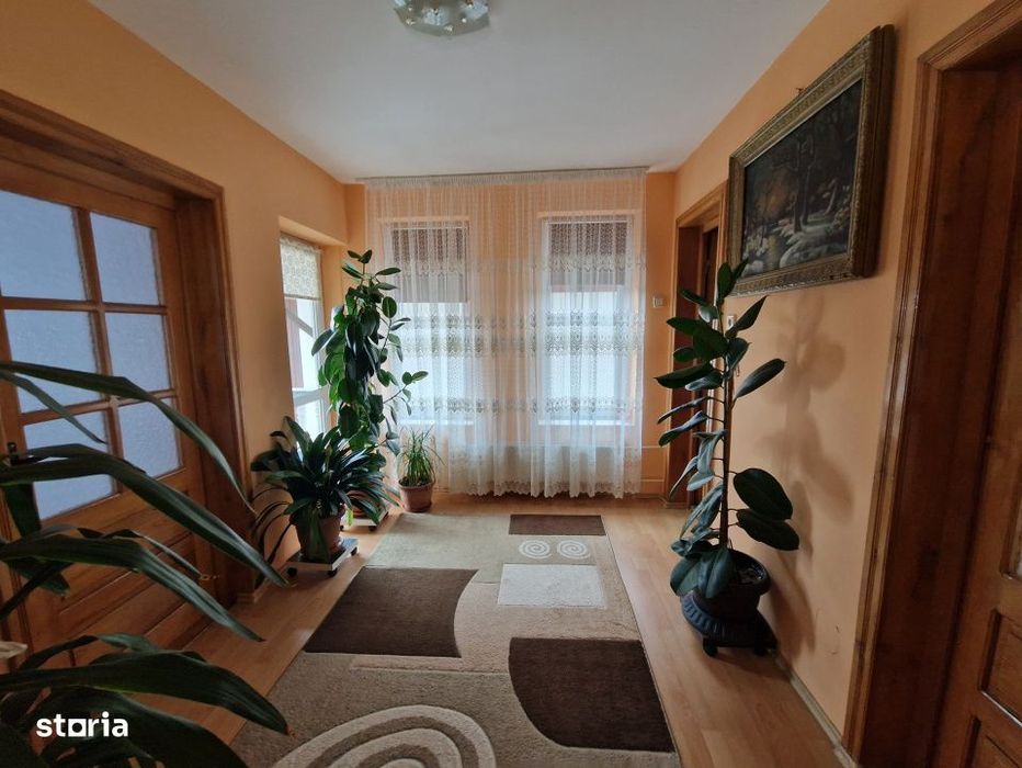 Casa duplex, 195 mp, strada G. Ureche