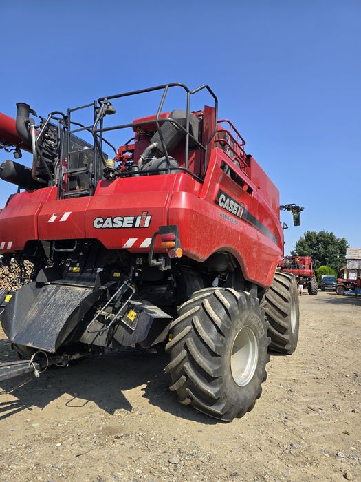 Combină Case de vânzare