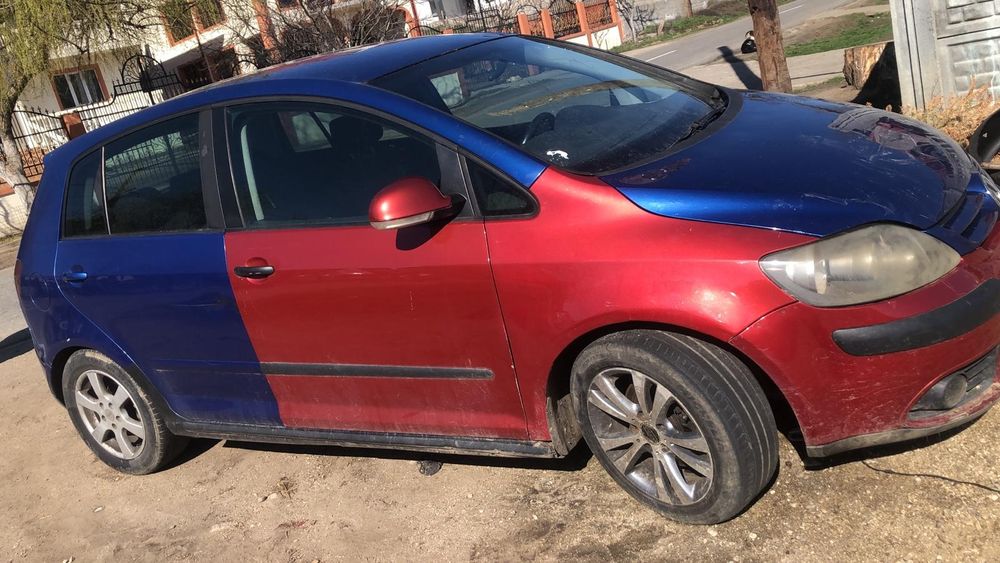 Dezmembrez vw golf 5 plus 2.0 1.9