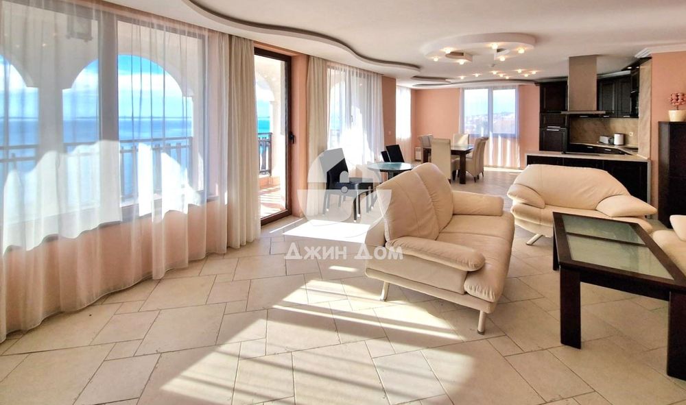 Тристаен апартамент с ПАНОРАМА МОРЕ в к-с „Манастира 2“, гр.Свети Влас