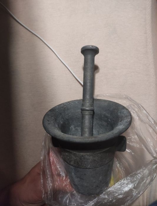 Mojar cu pistil din aluminiu