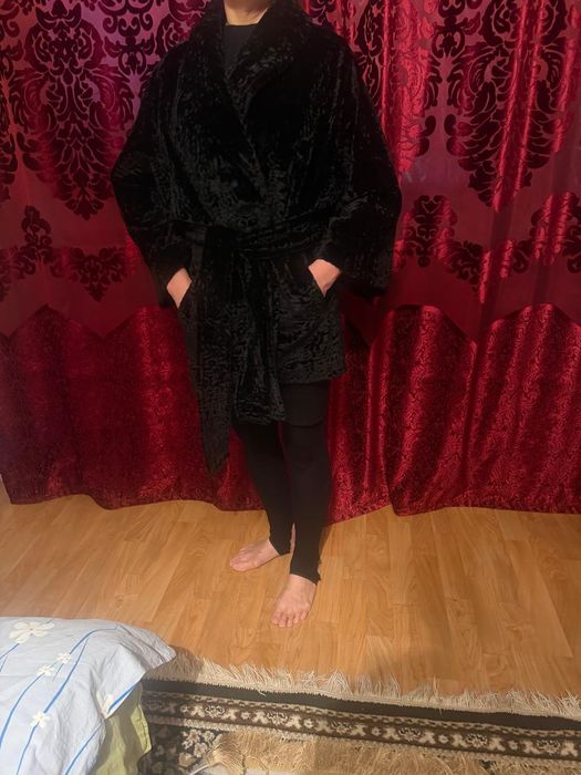 Продается пальто зимнее