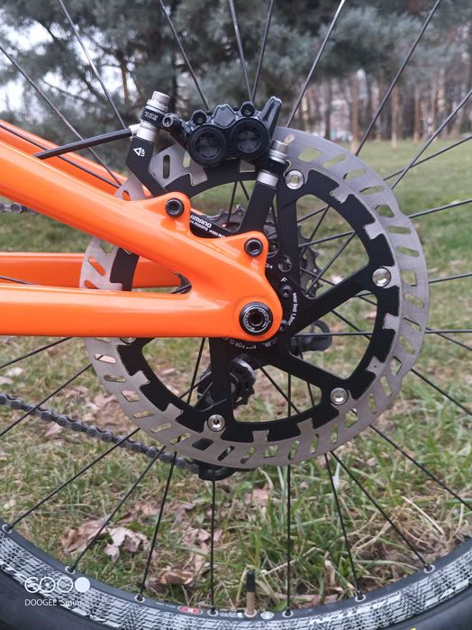 Santa Cruz V10- Carbon,Downhill,Dh,планинско колело,спусканес