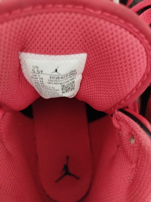 Adidași Nike Air Jordan 1 Mid,Nr 38