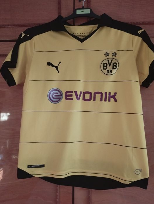 Vând tricou puma 32-34 Borussia Dortmund