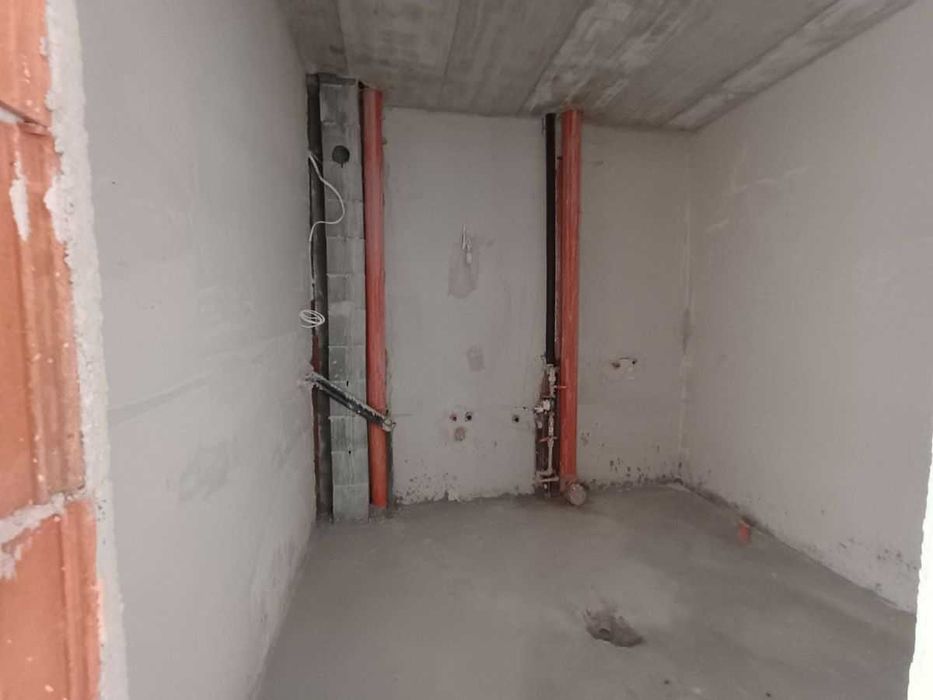 Продава се Тристаен апартамент в Велико Търново, Център - 93 кв.м за 1160 €/кв.м - Снимка #5