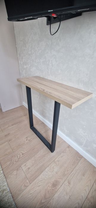 Консоль стол продам