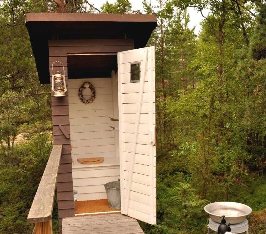 Туалет на улице - это ужасно? Не в этих случаях! - БУДЬ В ТЕМЕ Outdoor bathroom 