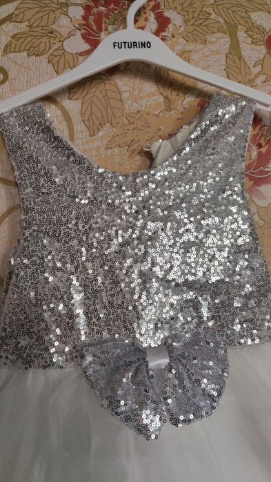 Продам платье для малышки