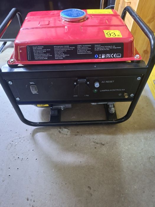 Invertor curent 24v la 230v 2000w
